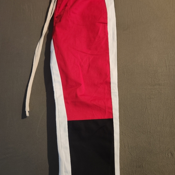 Pants - Picture 3 of 5